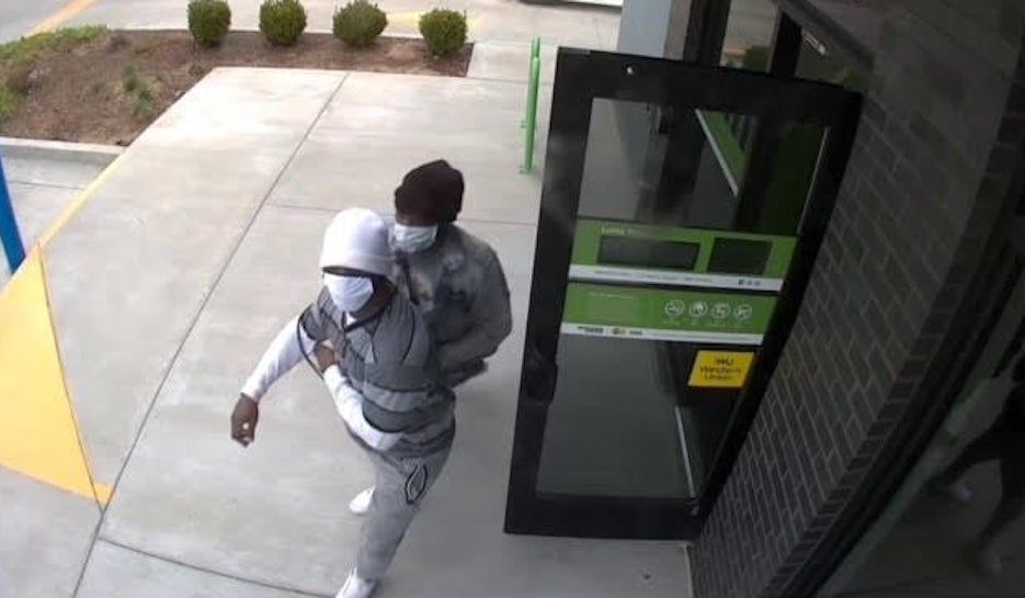 Authorities looking for Regions Bank robbery suspects - Nashville News Hub